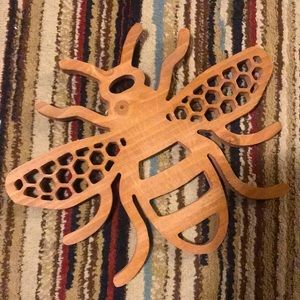 Decorative wooden bee 🐝 - NEW